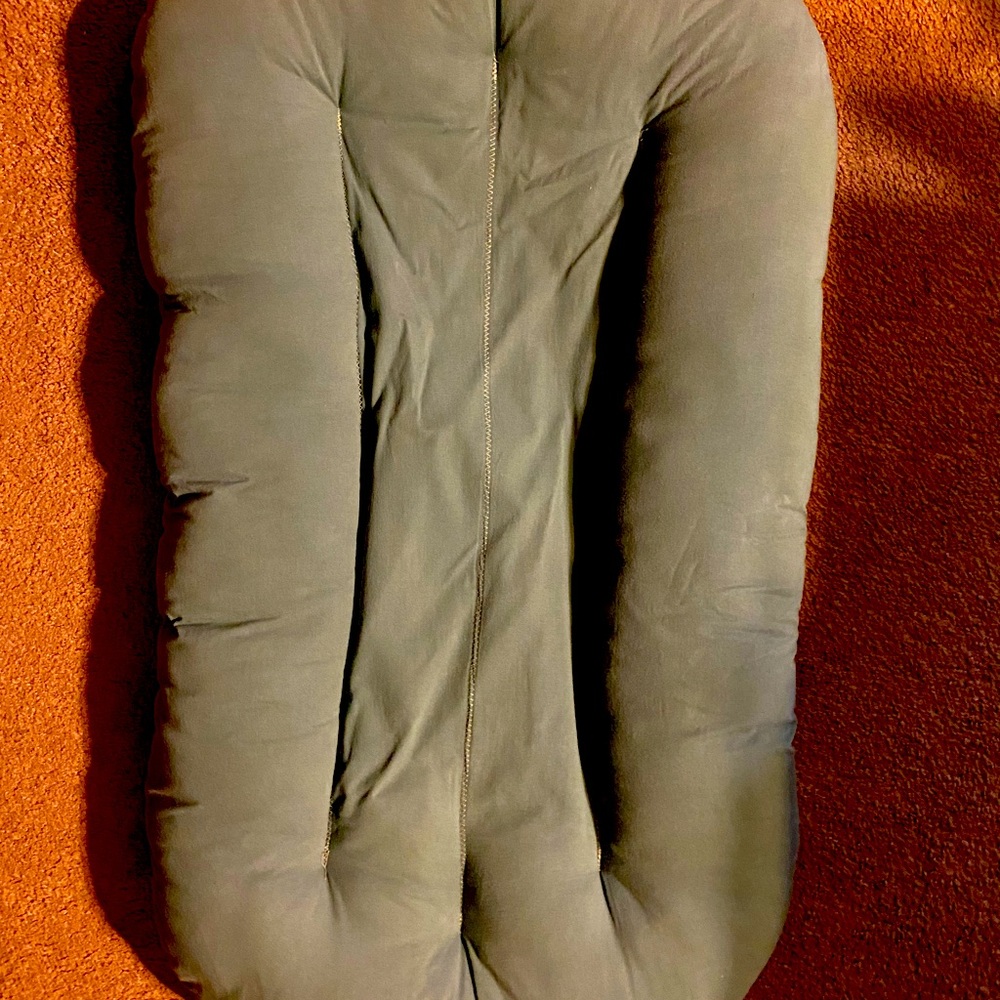 Snuggle me organic toddler lounger